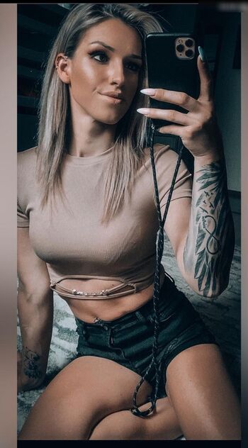 Chrissy86