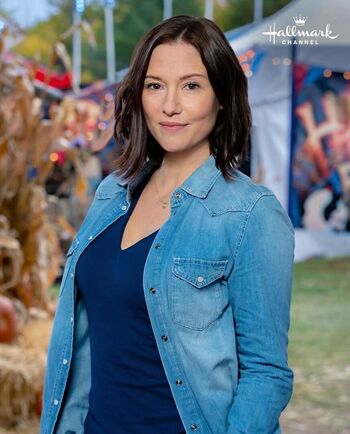 Chyler Leigh