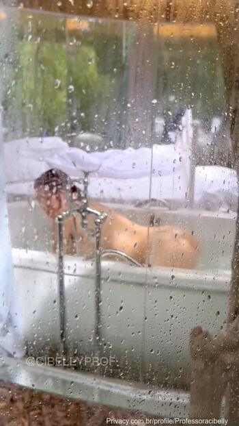 Cibelly Ferreira