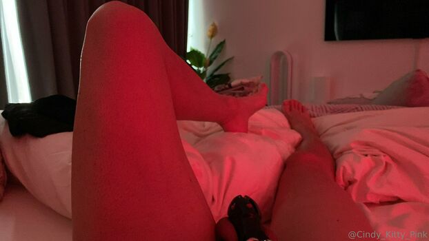 cindy_kitty_pink