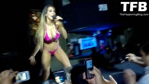 Cinthia Fernandez