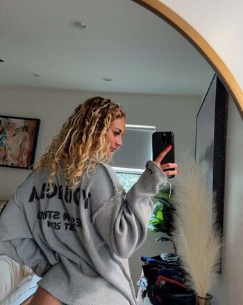 Claire Stone