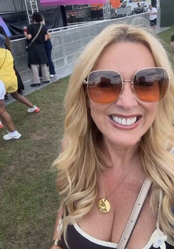 Claire Sweeney
