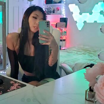 Classic_Christinee