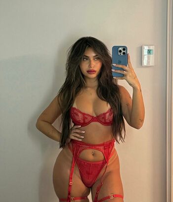 Claudia Tihan
