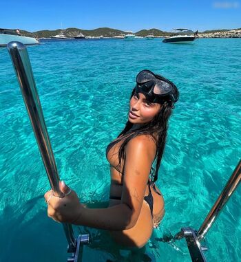 Claudia Tihan