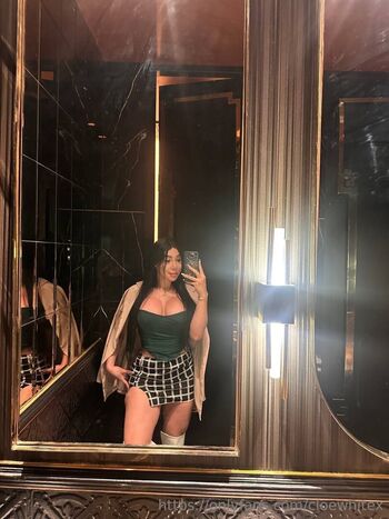 cloewhitex