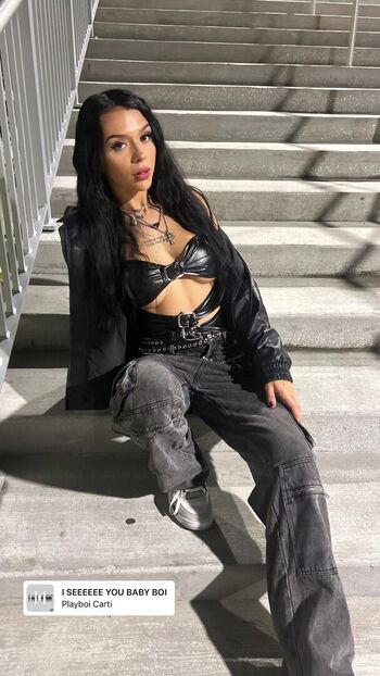 Cora Jade