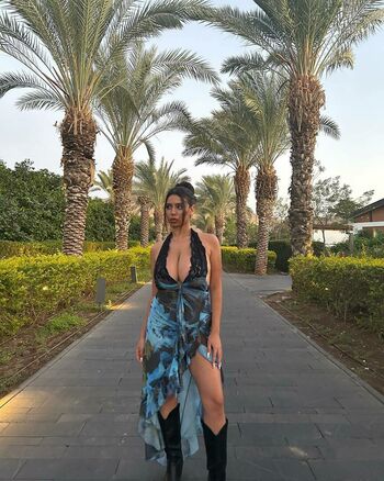 Coral Sharon