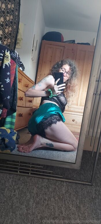 cosmicmoonpixie