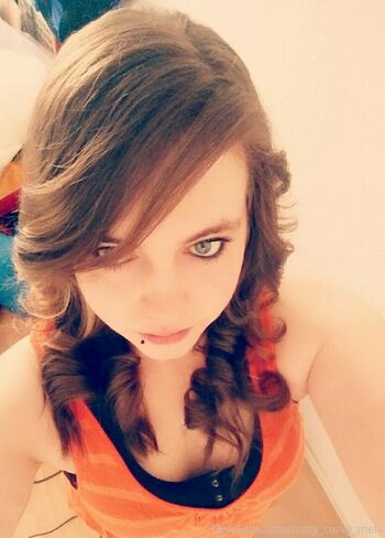 crazy_curvy_melii