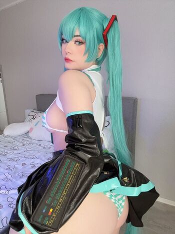 Cringycatgirl