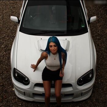 crx_lady