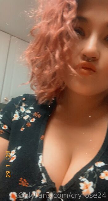 cryrose24