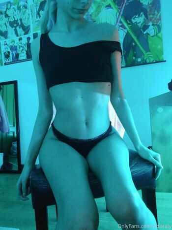 crystallynsfw