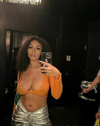 Curlsbyjayy