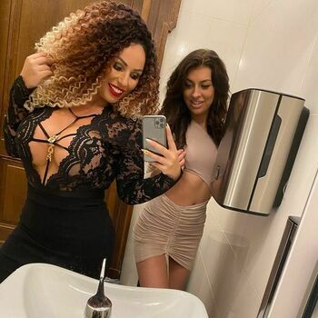 Curly_quennn