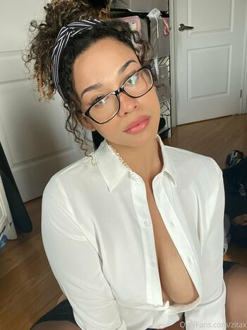 Curlybabyxo