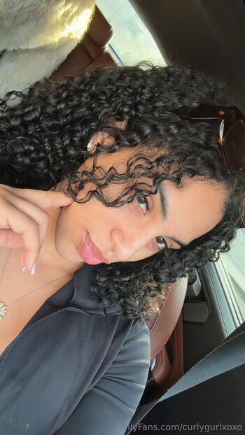 curlygurlxoxo