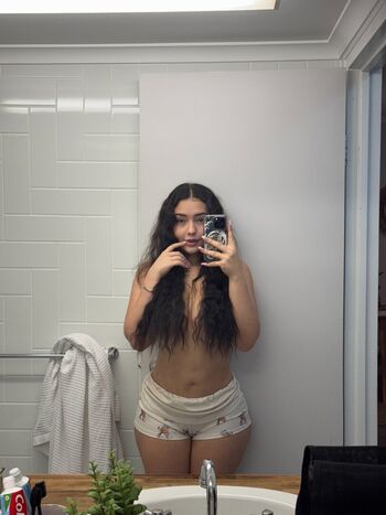 curlymoana