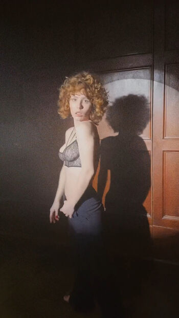curlywiktoria
