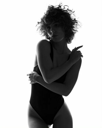 curlywiktoria