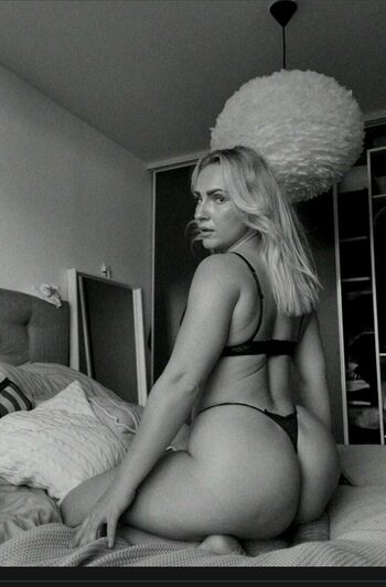 Curvvyfit