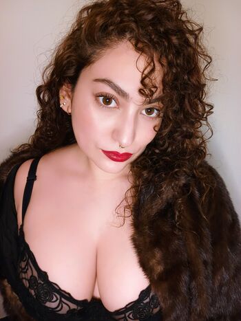 Curvy Goddesses