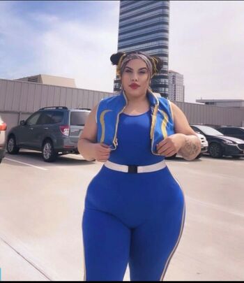 curvy.lexas
