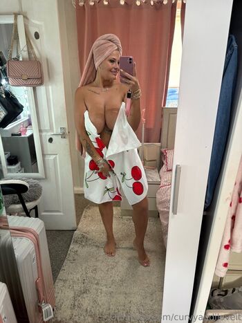 Curvyandiloveit