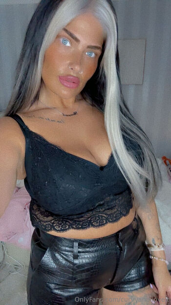 Curvyandiloveit