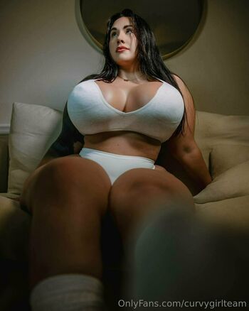 curvygirlteam