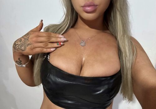 Curvyharps