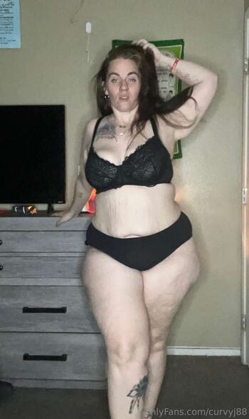 curvyj88