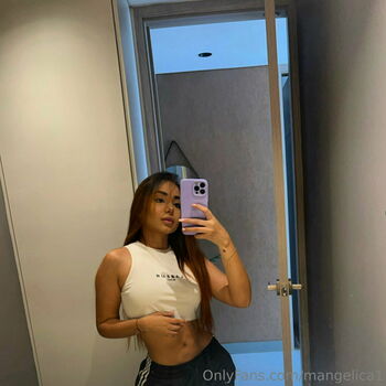 Cute_Molly18
