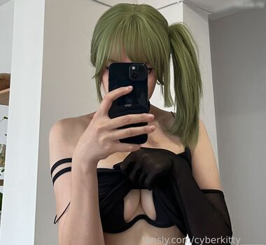 cyberkitty_____