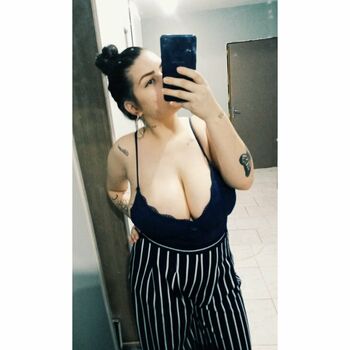 Cyntia K