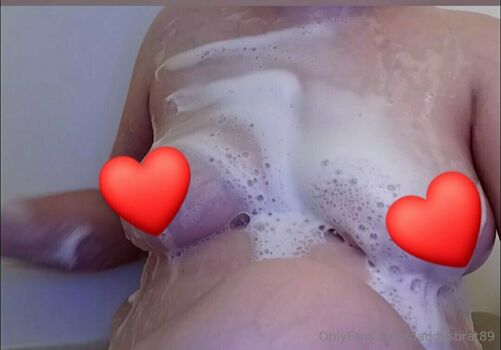 daddysbrat89