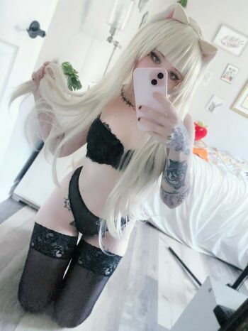 Dae_cos