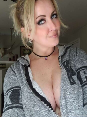DaisyDestin