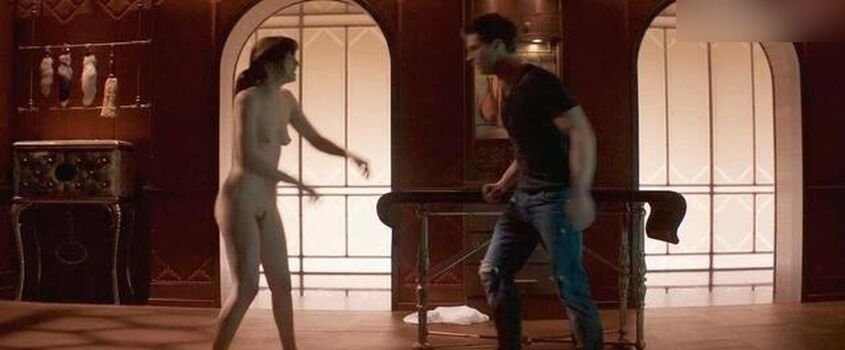 Dakota Johnson