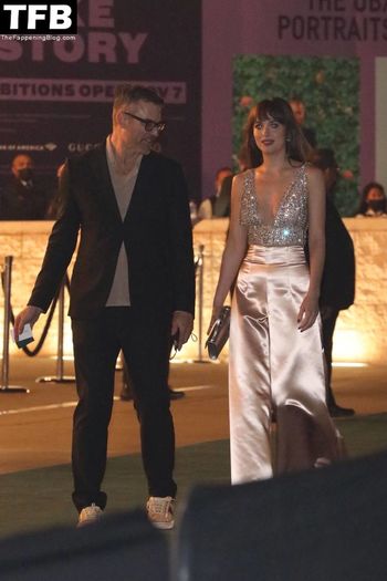 Dakota Johnson