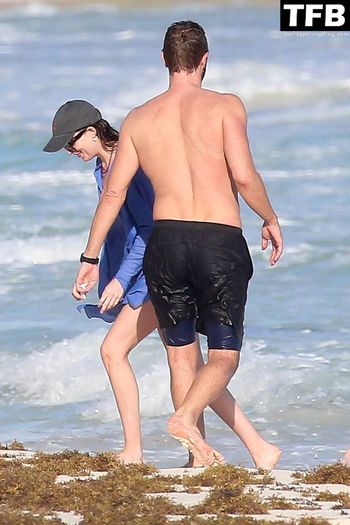 Dakota Johnson