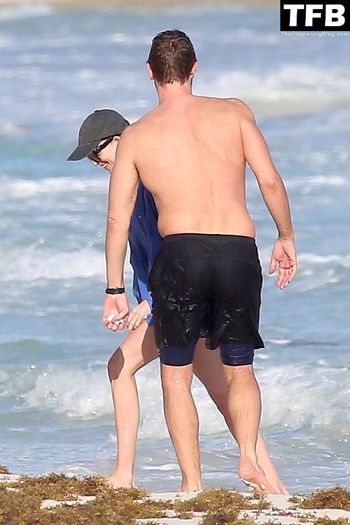 Dakota Johnson