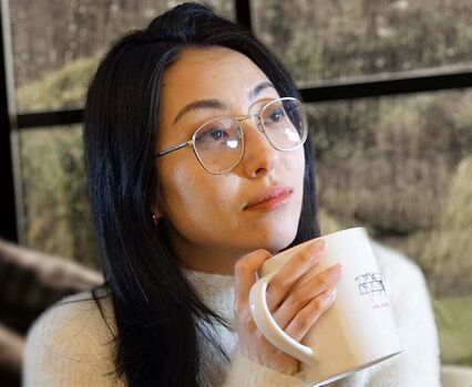 Dami Lee