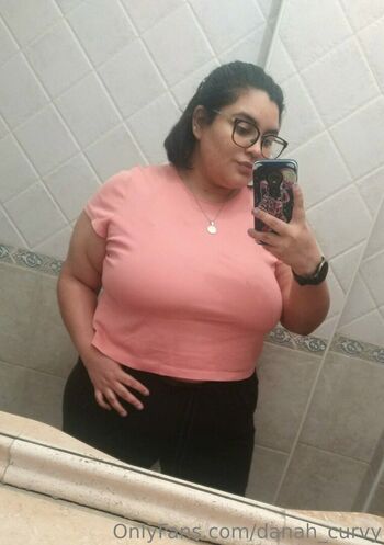 danah_curvy