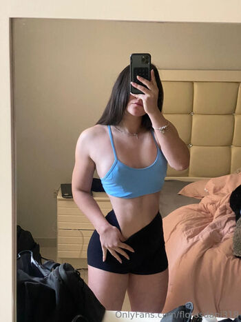 Daniela Flores