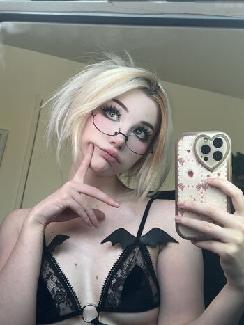 Danielle.mercedie