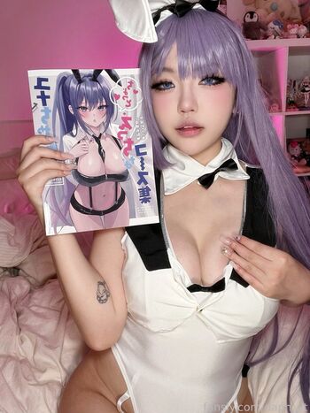 Daph ASMR