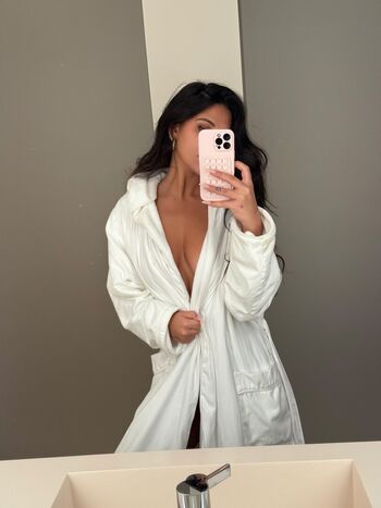 dariahadipour